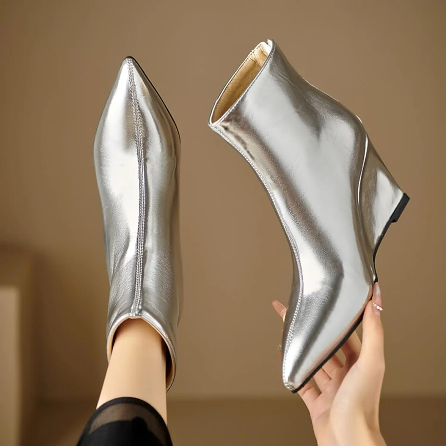 Women'S Patent Leather Shiny One-Piece Wedge Heel Fashion Ankle Boots With Back Zipper Sexy Pointed Block High Heel Non-Slip Chelsea Dress Party Ankle Boots
