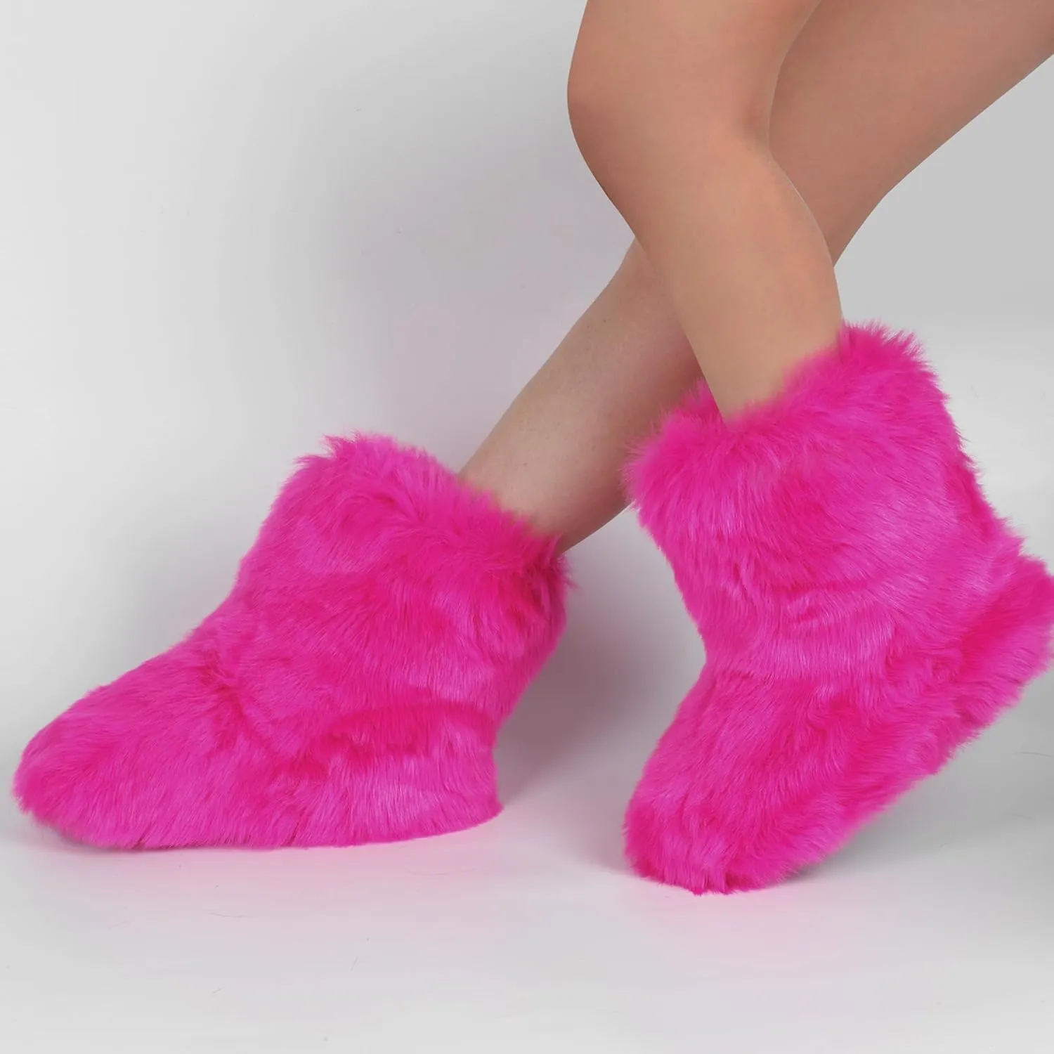 ZVC Women's Faux Fur Boots Furry Snow Boots Comfortable Fluffy Winter Boot Warm Fuzzy Mid-Calf Boot Outdoor Indoor Flat Shoes